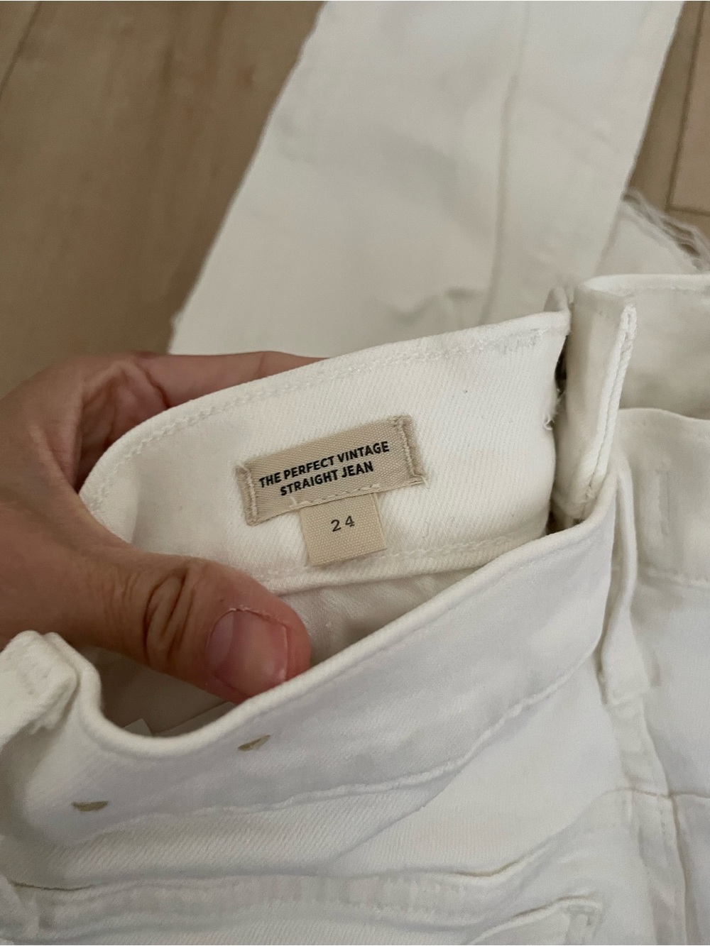 Madewell White Distressed Women’s Jeans - Picture 4 of 5